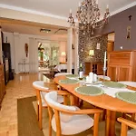 W Alejce Apartment *