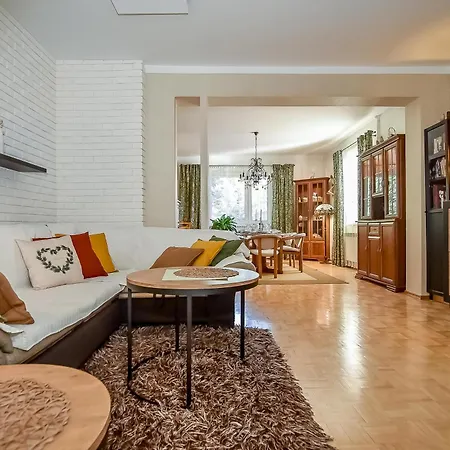 W Alejce アパート