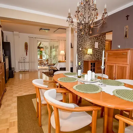 W Alejce Apartment *