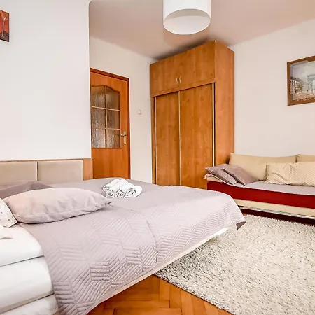 W Alejce Apartment *