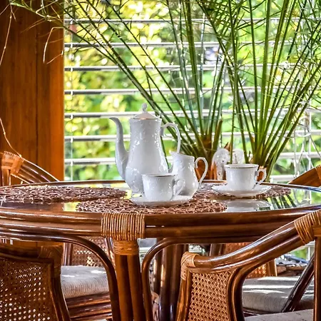 W Alejce アパート *