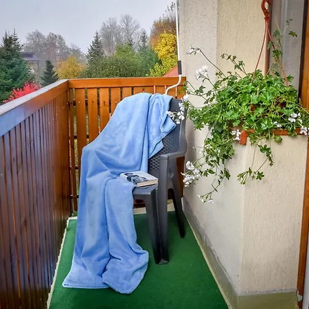 W Alejce アパート *