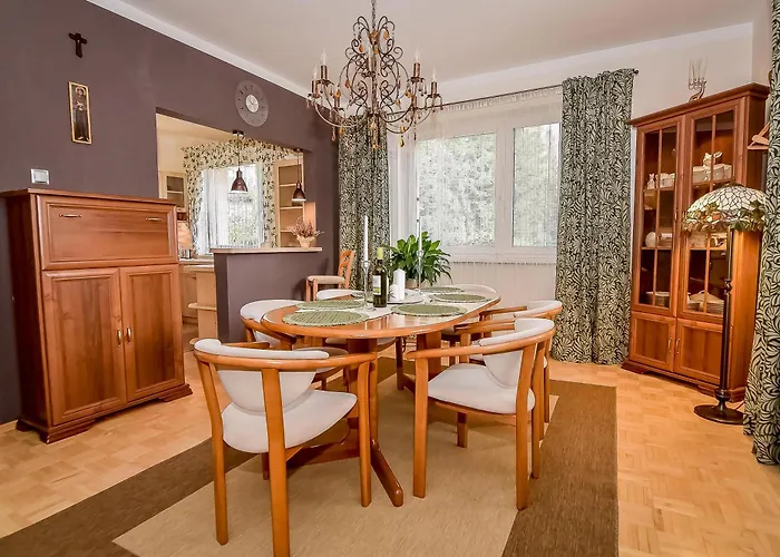 W Alejce 아파트 라프카