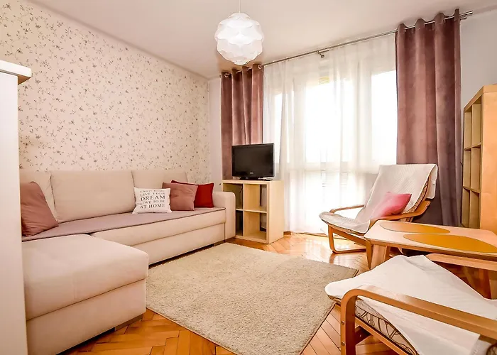 W Alejce 아파트 라프카